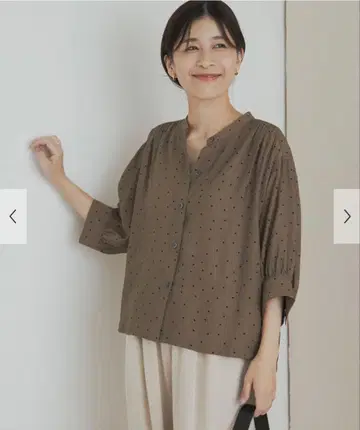 [ 새상품급 ] 양류 도트 5부 소매 블라우스