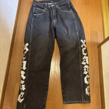 XLARGE 다크 그레이 데님 팬츠