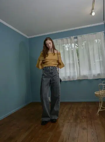 pinue 사이드 턱 데님 팬츠 ( BLUE )