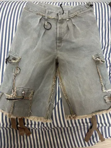 MINUS 24AW SLASH SEAM HBT SHORT
