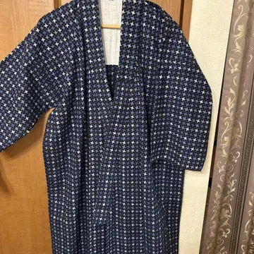 블루 계열 기하학 패턴 롱 기장 기모노