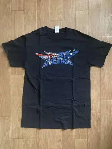 BABYMETAL 2018 CRUSH LOGO 티셔츠 M 사이즈