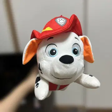 마쉬멜로우 봉제 인형 빨간색 모자