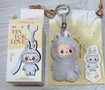 THE MONSTER PIN FOR LOVE 라부부 labubu C