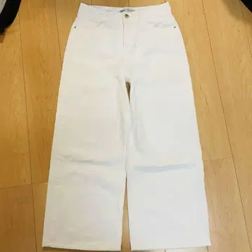ZARA 구제 의류 31/30 배기 팬츠 화이트
