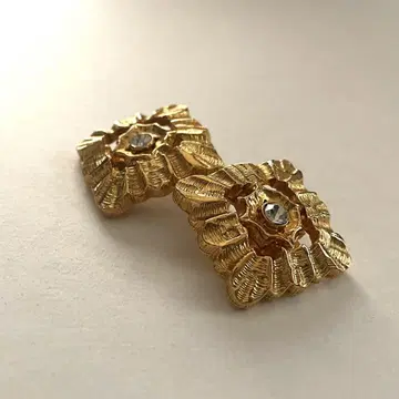 JEAN-LOUIS SCHERRER vintage earrings