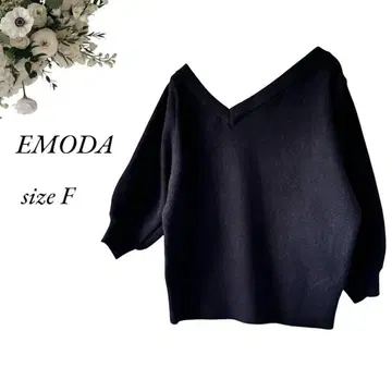 EMODA 7부 소매 V넥 니트 블랙 F 볼륨 소매 목선 깔끔 무지677