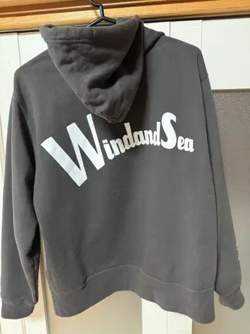 windandsea 윈드앤씨 디즈니 후드티