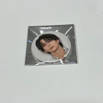 INI XQUARE 니시 코진 캔뱃지