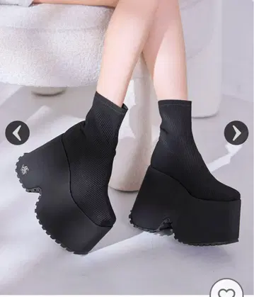 [ 미사용 새상품 ] 미셸 마카롱 14.5cm 최강 보정 숏부츠 M