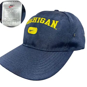 NIKE 나이키 90s 화이트 택 올드 미시건 캡 Cap