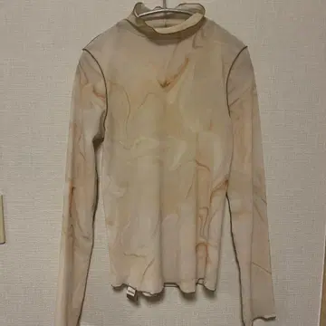 마블 무늬 하이넥 긴팔 셔츠