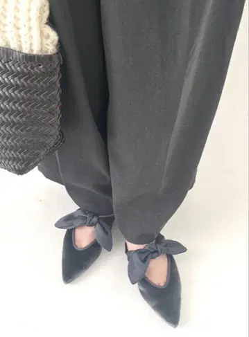 미사용 새상품 리본 터번 뮬 그레이쉬 벨로아 24cm