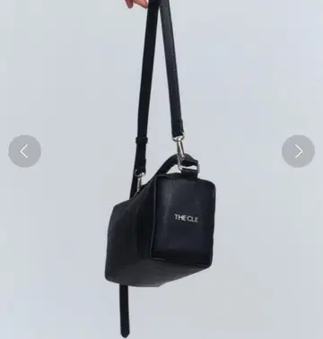더 클레 블랙 숄더백 자크레