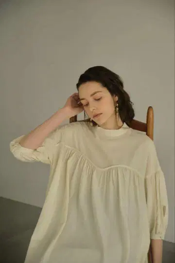 새상품 eaphi volume mini onepiece