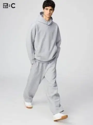 UNIQLO C 조거 팬츠 맨투맨 소재