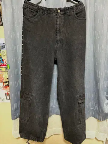 AFB 스터디드 데님 카고 팬츠