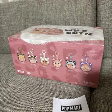 POP MART crybaby Wild but Cutie 봉제 인형