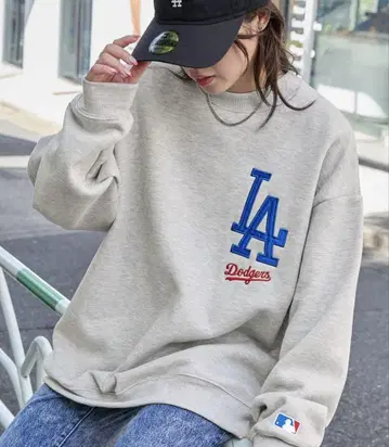 Los Angeles Dodgers 맨투맨 그레이 새상품