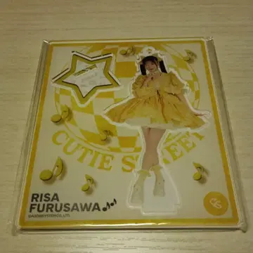 큐스토 CUTIE STREET 후루사와 리사 세일러 의상 아크릴 스탠드
