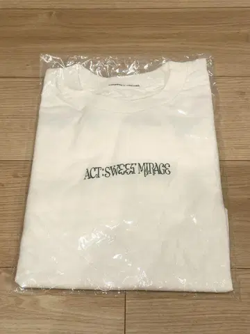 TXT ACT: SWEET MIRAGE 크롭 긴팔 T셔츠 L 새상품