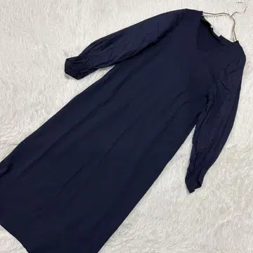 SENSE OF PLACE 이소재 원피스 네이비 프리 심플