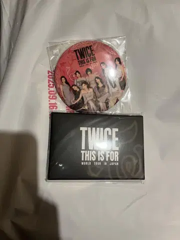 TWICE 업그레이드 혜택 트레이딩 카드 9장 캔뱃지