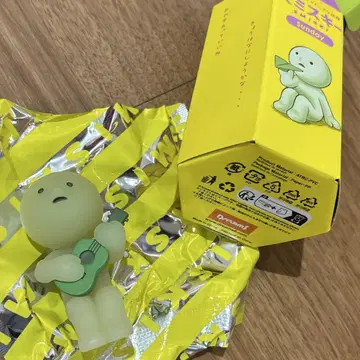 SMISKI 스미스키 선데이 싱어송스키 축광 빛나는 피규어