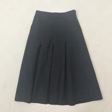 마가렛호웰 울 플란넬 플리츠 스커트 블랙 S 상당