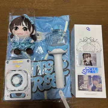 CUTIE STREET 우메다 미유 세트 (T셔츠 봉제 인형 응원봉)