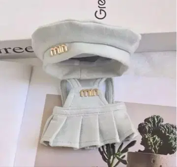 러브브 인형 의류 베레모 포함 그레이 셋업 원피스 17cm