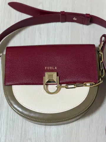 FURLA 버건디/화이트 숄더백
