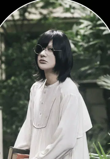 아리무라 류타로 the closet 찬미가 블라우스