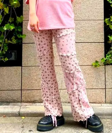 Candy Stripper TINY FLOWER WAFFLE 팬츠