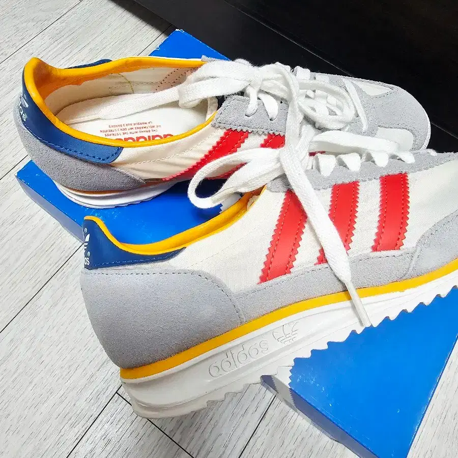 아디다스 SL72 운동화