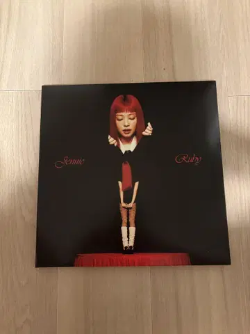 Jennie Ruby 레코드 트레이딩 카드 포함