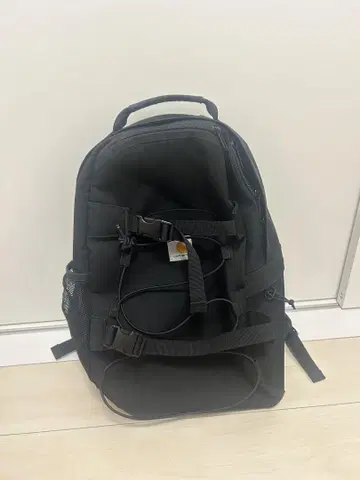 Carhartt 블랙 백팩