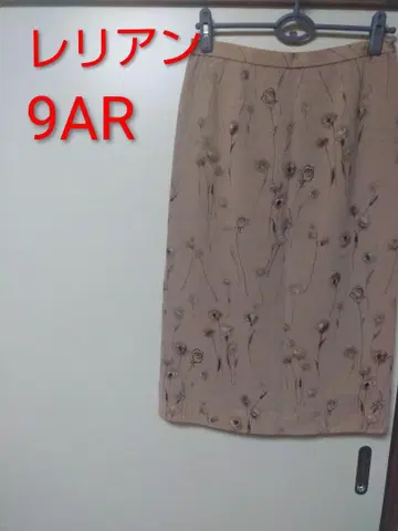 레리안 베이지 꽃무늬 스커트 9AR