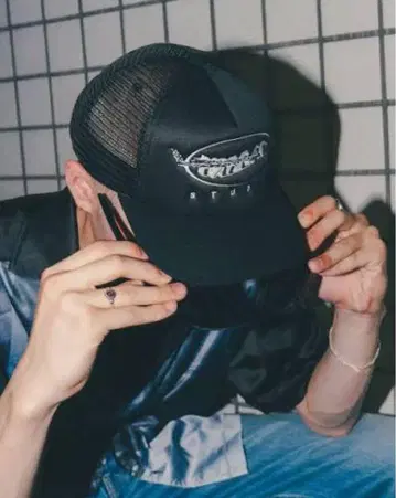 VALLAD 캡 자수입