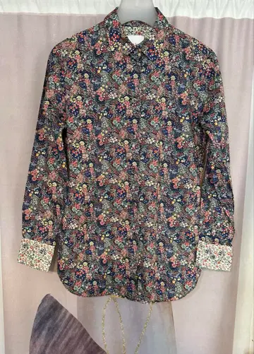 폴스미스 플로럴 보타니컬 소매 절개 꽃무늬 블라우스 38호