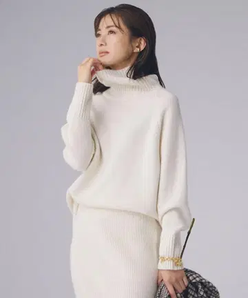 새상품 23구 울 캐시미어 블렌드 벌키 터틀넥 니트 아이보리