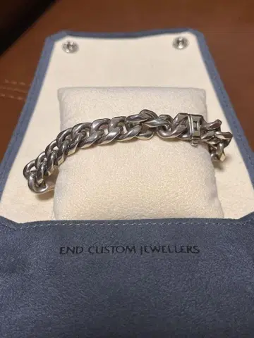 END Curve loosen cut id bracelet M