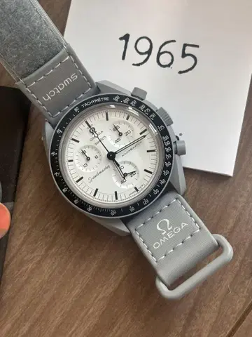 OMEGA x Swatch 스피드 마스터 1965