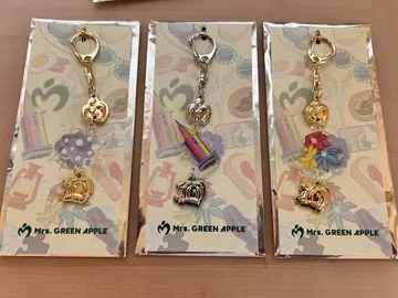 Mrs. GREEN APPLE 랜덤 참 3종 세트