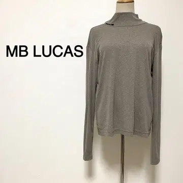 MB LUCAS 모스그레이 컬러 하이넥 니트