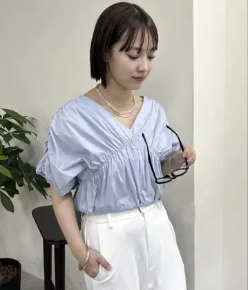 미스틱 V 개더 블라우스
