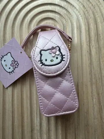 [새상품] 산리오 키티 퀼트 핸들 부착 케이스 퀼팅 미니 퀼트