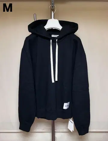 새상품 M JIL SANDER 24aw 로고 패치 후드티 블랙 18336