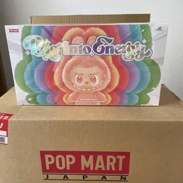 POP MART Big into Energy 피규어