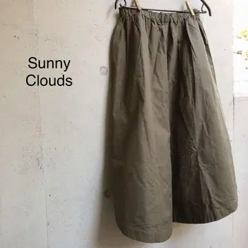 [ 새상품 ] Sunny Clouds 피쉬테일 플레어 스커트 카키